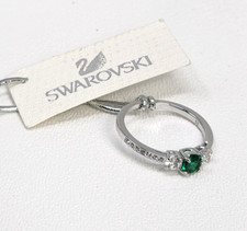 Usado, Anel de atração Swarovski verde stilla folheado a ródio, tamanho 8 comprar usado  Enviando para Brazil