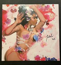 Kali uchis signed d'occasion  Expédié en Belgium