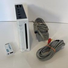 Console Nintendo Wii com cabos de alimentação + AV liga problema de conectividade comprar usado  Enviando para Brazil