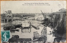 Cpa crue seine d'occasion  Vaux-sur-Mer