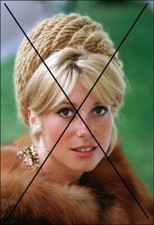 1964 catherine deneuve d'occasion  Expédié en Belgium