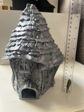 Fantasy hut building for sale  SOUTHEND-ON-SEA