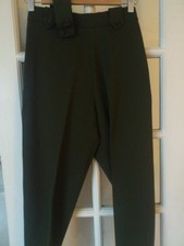 Pantalon chose vert d'occasion  Suresnes