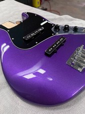 Corpo de baixo de jazz personalizado Squier comprar usado  Enviando para Brazil
