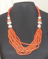 Colar de miçangas vintage dos anos 90 com vários fios - Contas de madeira marrom/branco - Moda comprar usado Colar de miçangas vintage dos anos 90 com vários fios - Contas de madeira marrom/branco - Moda comprar usado  Enviando para Brazil