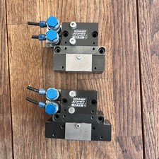Parallelgreifer pneumatisch so gebraucht kaufen  Herzebrock-Clarholz