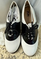 Women saddle shoes for sale  Ennis