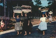 Nazare Portugal Lavadeiras com cargo de roupa comprar usado Nazare Portugal Lavadeiras com cargo de roupa comprar usado  Enviando para Brazil