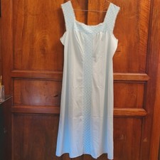 Lingerie vintage combinaison d'occasion  Saint-Yorre