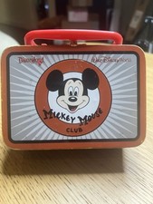 Usado, Lancheira pequena de metal Disney Mickey Mouse Club Mouseketeers!  comprar usado  Enviando para Brazil