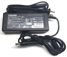 Genuine toshiba laptop d'occasion  Expédié en Belgium