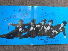 Autographes pochette 45t d'occasion  Quincy-Voisins