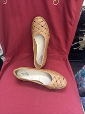 Clarks shoes women for sale  Valley Stream