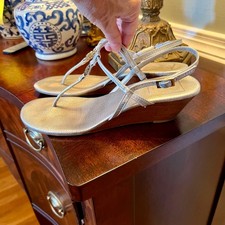 Guc tory burch for sale  Hickory