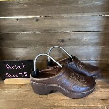 Womens ariat embroidered for sale  Minneapolis