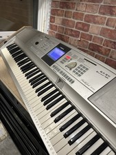 Yamaha dgx 505 for sale  Happy Valley
