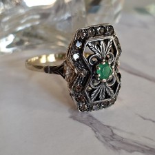 Anello smeraldo argento usato Anello smeraldo argento usato  Torre del Greco