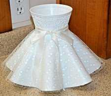 Vintage scalloped ruffled for sale  Clintonville