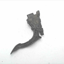 2s61 9f836 pedale usato  Mineo