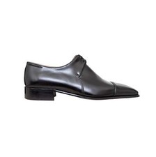 Scarpe eleganti stringate usato  Milano