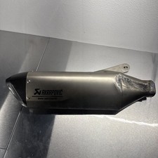 Oem akrapovic muffler d'occasion  Expédié en Belgium