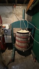Torchio elettrico tem usato  Monticiano