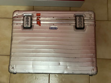 Rimowa pilotenkoffer trolley gebraucht kaufen  Einersheim, Rödelsee, Willanzheim