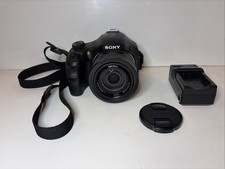 Câmera Digital Sony Cyber-Shot DSC-HX400V 20.4MP Bridge Muito Bom Estado comprar usado Câmera Digital Sony Cyber-Shot DSC-HX400V 20.4MP Bridge Muito Bom Estado comprar usado  Enviando para Brazil