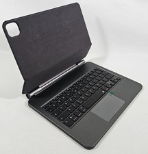 Capa com teclado para iPad Pro 11" 2018-2022 preta com iluminação traseira Bluetooth magnética comprar usado  Enviando para Brazil