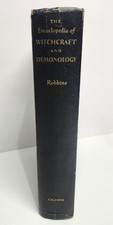 Enciclopédia de Bruxaria e Demonologia Rossell Hope Robbins 1959 HC, usado comprar usado Enciclopédia de Bruxaria e Demonologia Rossell Hope Robbins 1959 HC, usado comprar usado  Enviando para Brazil