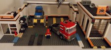 Lego 7642 officina usato  Trieste
