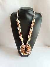Collier coquillage naturel d'occasion  Lavelanet