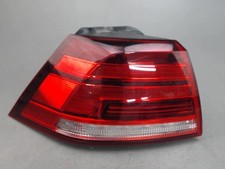 Feu arriere gauche d'occasion Feu arriere gauche d'occasion  Niort