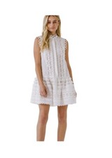 Mini vestido de crochê com acabamento de renda rosa sem mangas branco tamanho M novo sem etiquetas romântico comprar usado  Enviando para Brazil