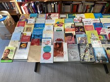 Lotto 160 volumi usato  Genova