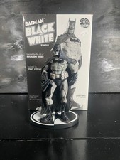 Estátua em preto e branco do Batman por Eduardo Risso DC Direct 2005 comprar usado  Enviando para Brazil