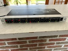 Behringer vx2496 d'occasion  Lambersart