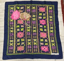 Magnifique foulard christian d'occasion  Fontenay-le-Comte