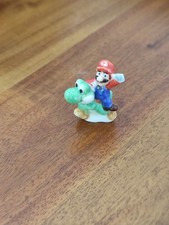 Fève mario yoshi. d'occasion  Cognin