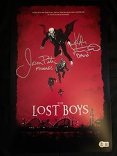 Kiefer Sutherland e Jason Patric assinaram The Lost Boys foto 11x17 com certificado de autenticidade Beckett comprar usado  Enviando para Brazil