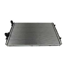 Radiador agua 650mm d'occasion  Wambrechies