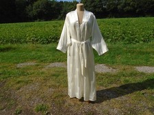 Perla morgenmantel negligee gebraucht kaufen  Delmenhorst