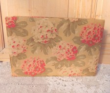 Ancienne boite tissu d'occasion  Roussillon