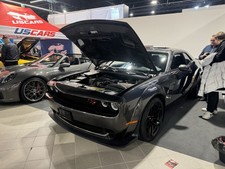 dodge challenger na sprzedaż  PL