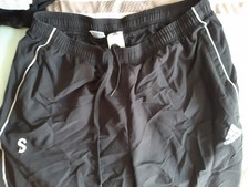 Adidas trainingshose gebraucht kaufen  Laufen