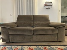 Divano posti maxi usato  Capannori