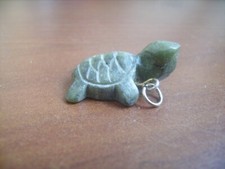 Petit pendentif forme d'occasion Petit pendentif forme d'occasion  Lalinde