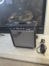 Amplificador de guitarra Fender Frontman 10G 10 watts - Preto com cabo comprar usado  Enviando para Brazil