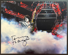 Foto colorida assinada pelo guitarrista do Kiss Tommy Thayer banda de rock lendária 8x10! comprar usado  Enviando para Brazil