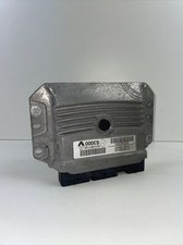 Calcolatore motore renault usato  Spedire a Italy